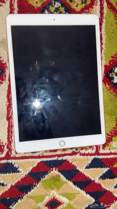 ايباد (جيل الثامن) 0