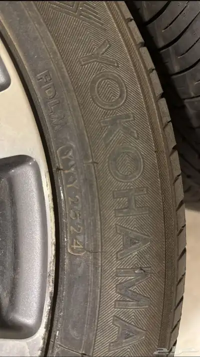 كفرات شبه جديد 215 55 17 2