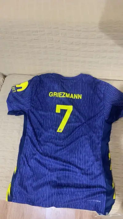 تيشيرت اتلتيكو مدريد طقم 2026-2025 1