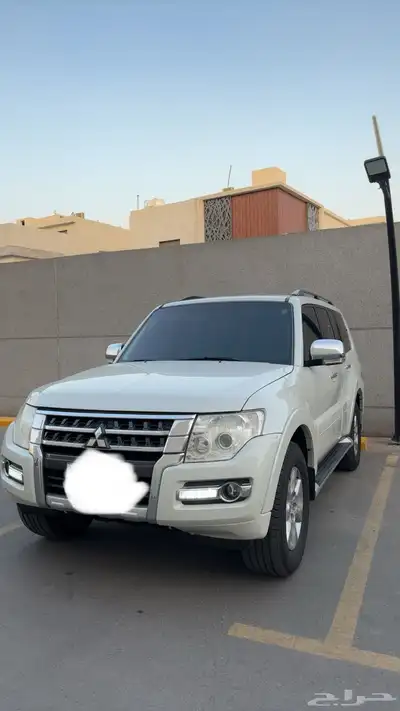باجيرو 2019 فل كامل بحالة الوكالة 0