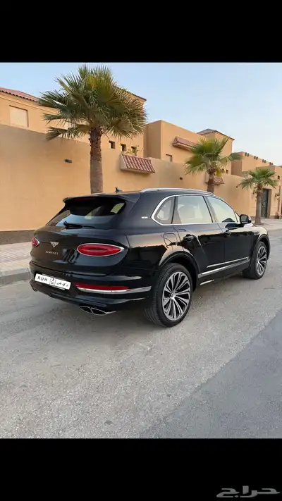 بنتلي بنتايجا FIRST 1 Edition 3