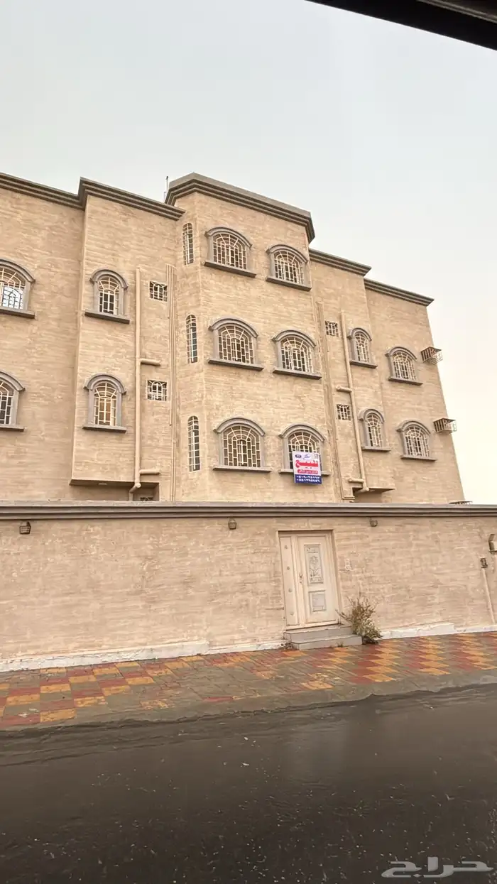 عماره للبيع بابها حي الضباب 0