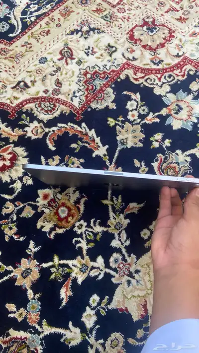 للبيع ايباد اير M2 8
