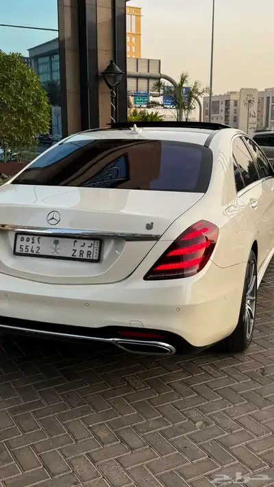 مرسيدس s560 لارج 2018 4