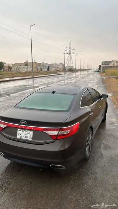 للبيع ازيرا 2015 سمارت 0