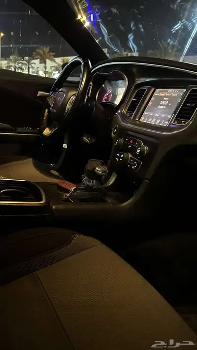 تشارجر RT معدل srt للبيع 7