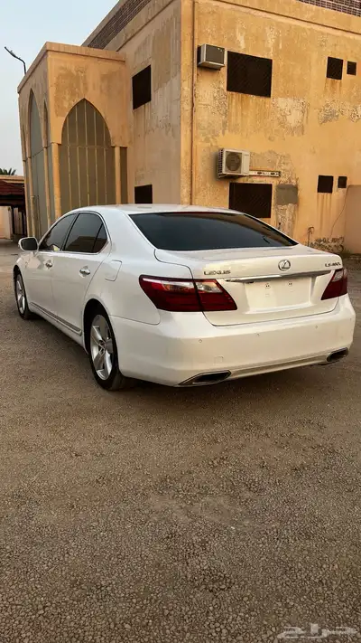 لكزس لارج LS460 2010 4