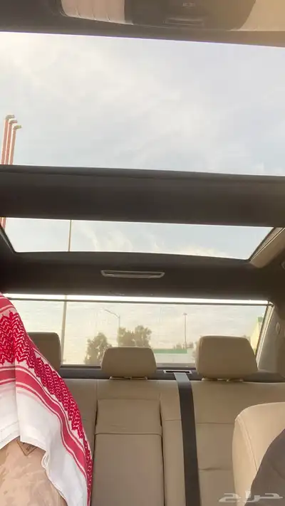 مرسدس E300 11
