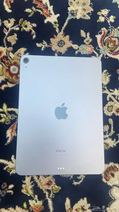 للبيع ايباد اير M2 0