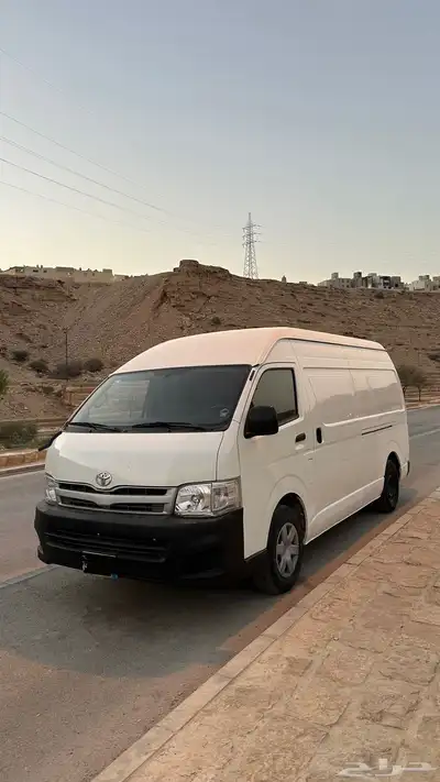 باص تيوتا 0