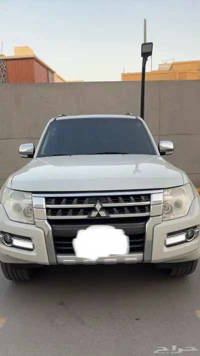 باجيرو 2019 فل كامل بحالة الوكالة 1
