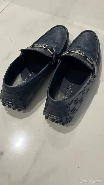 حذاء من لويس فيتون LOUIS VUITTON. 2