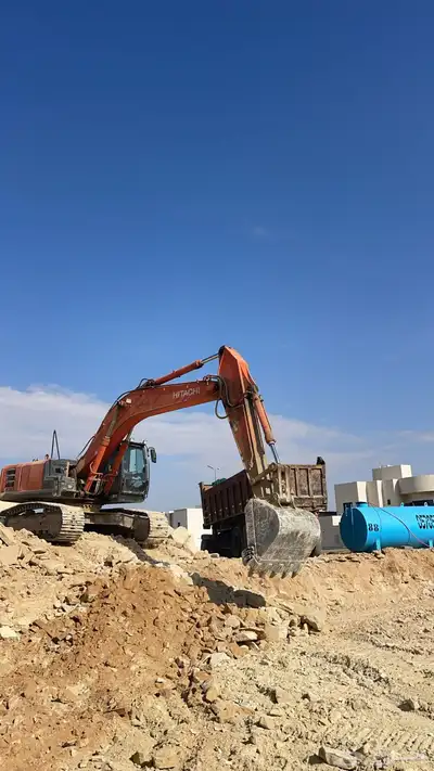 بوكلين هيتاشي للبيع 2016 ماشي 12800 ساعه حجم 280 دقاق وبكت 1
