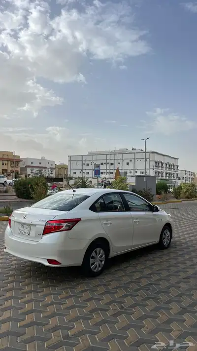 تيوتا يارس 2016 17