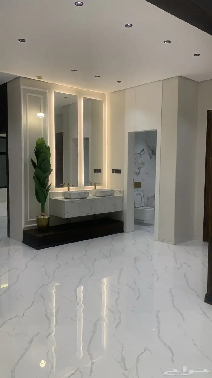 للبيع دبلكسات مودرن تصميم عصري فخم بحي الوادي 7