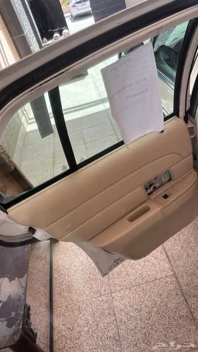 فورد بوليسي 2011 6