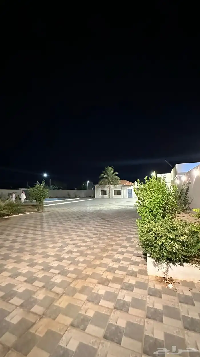 استراحة للبيع بحي الشقة بمساحة (4520متر ) 0
