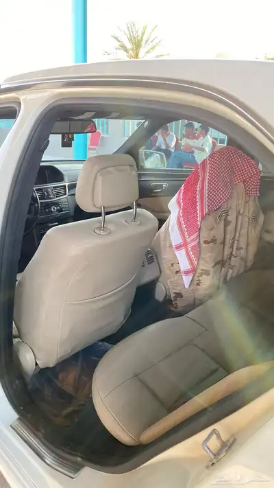 مرسدس E300 7