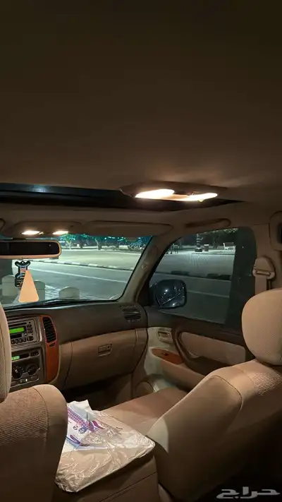 جيب لاند كروزر 9