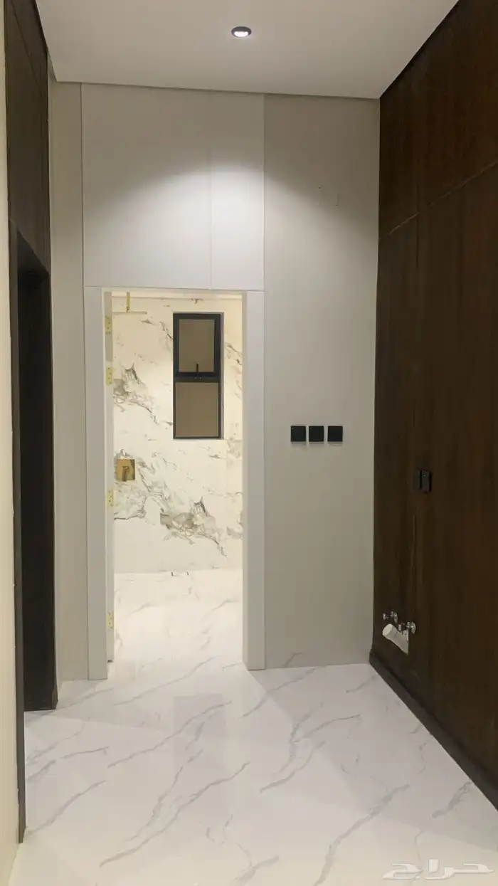 للبيع دبلكسات مودرن تصميم عصري فخم بحي الوادي 16