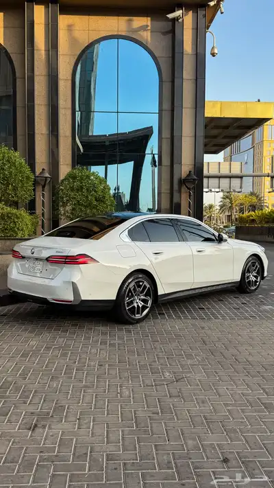 bmw 520i 2024 7