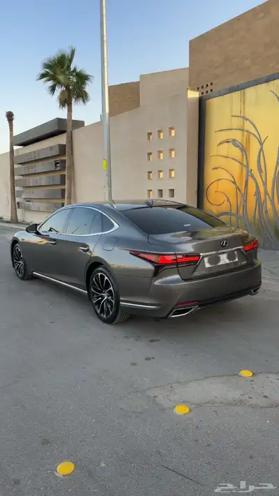 لكزس LS350 2021 0