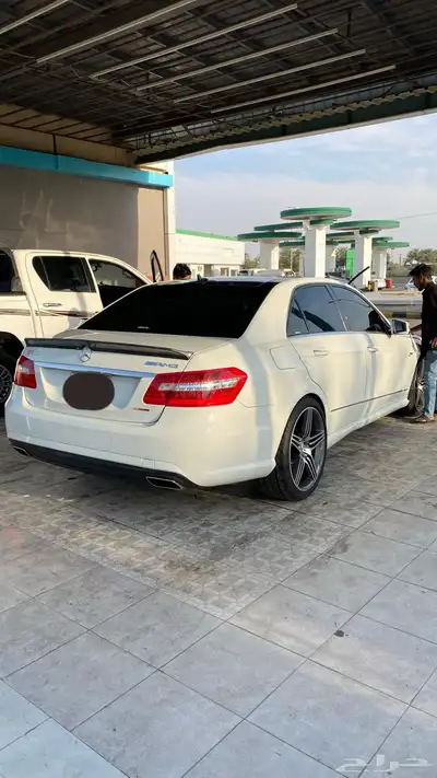مرسدس E300 2