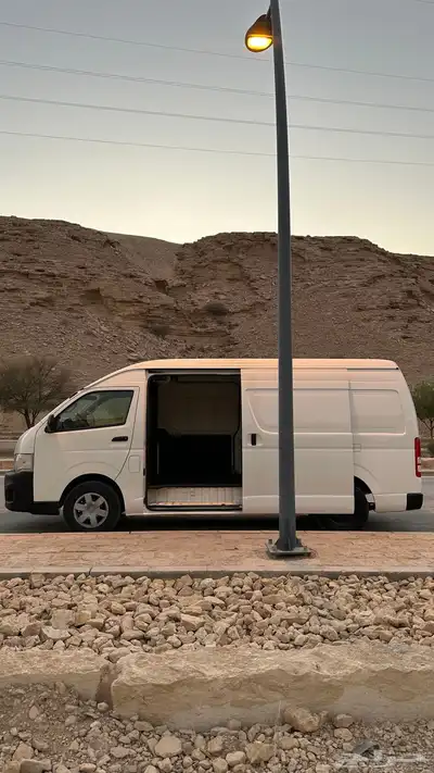 باص تيوتا 6
