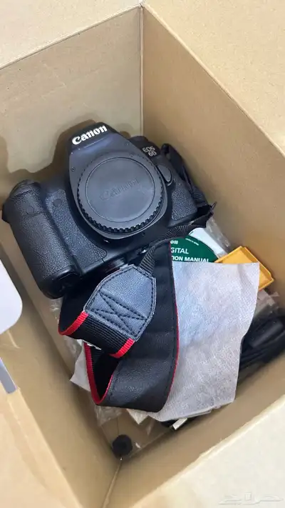 كاميرا كانون 6D و معدات تصوير 1