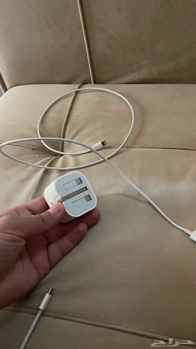 Apple iPhone charger - 20w adapter and cable 2