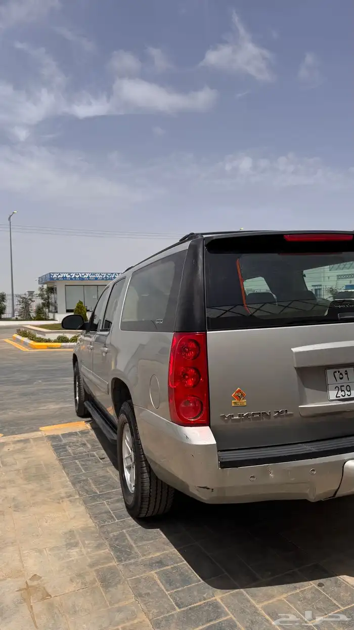 GMC Yukon XL 2007 9