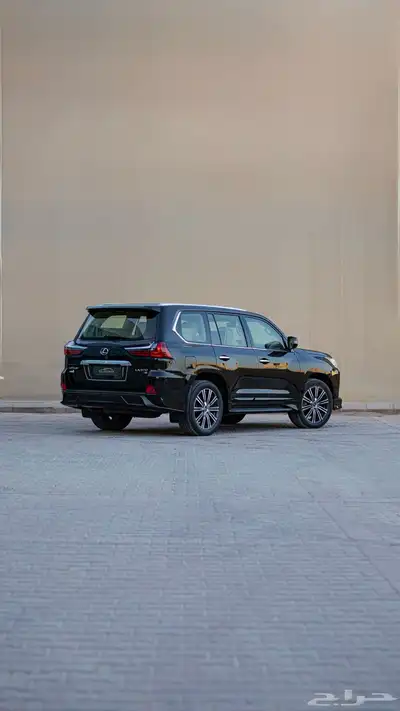 جيب لكزس LX 570-S ( 2021 ) 1
