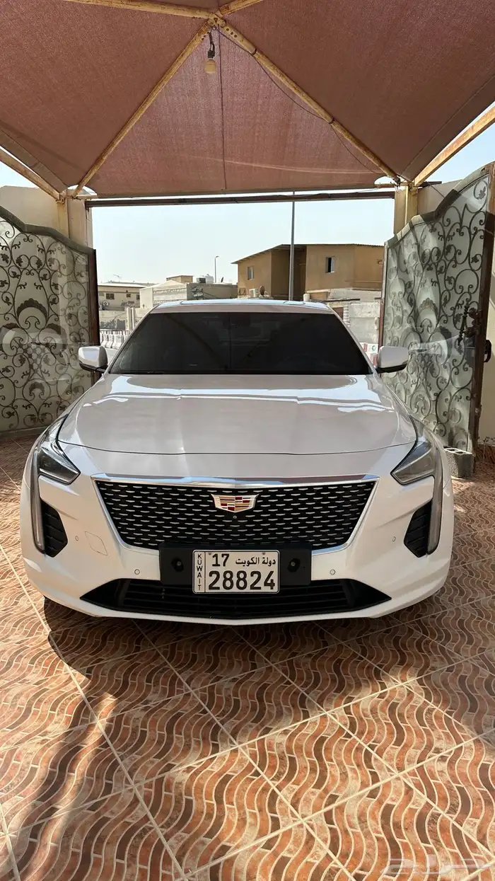 كاديلاك CT6 للبيع للتواصل   966 55 490 5454 1