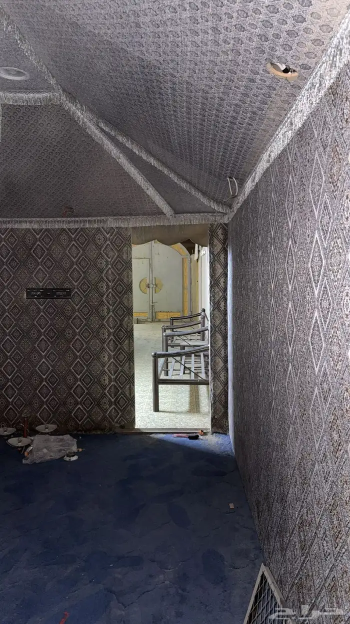 للبيع خيمه او غرفه حديد خارجيه للمنزل 16