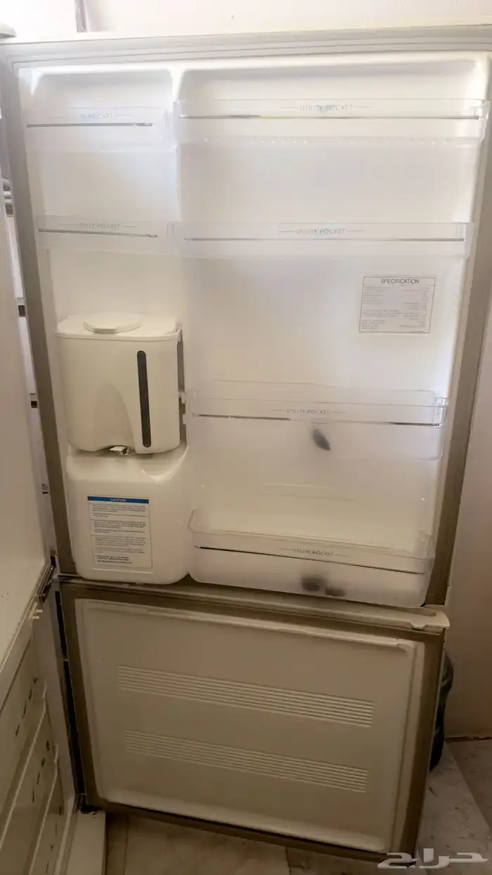 ثلاجه سامسونج نظيفه 1