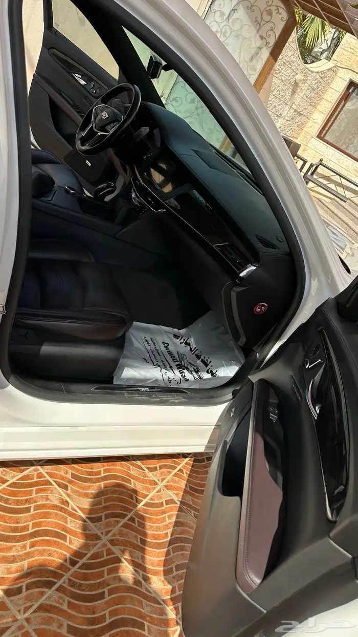 كاديلاك CT6 للبيع للتواصل   966 55 490 5454 5
