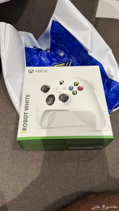 جدك Xbox جديدة للبيع سبب البيع عدم اللعب 1