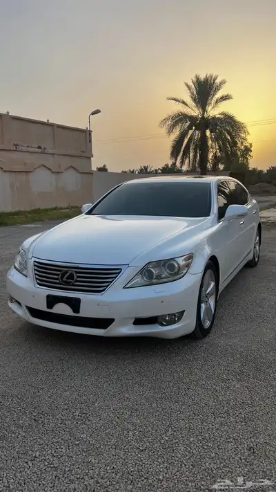 لكزس لارج LS460 2010 1