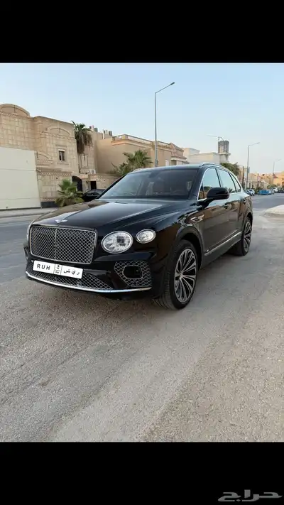 بنتلي بنتايجا FIRST 1 Edition 0