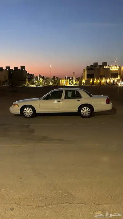 فورد بوليسي 2011 4
