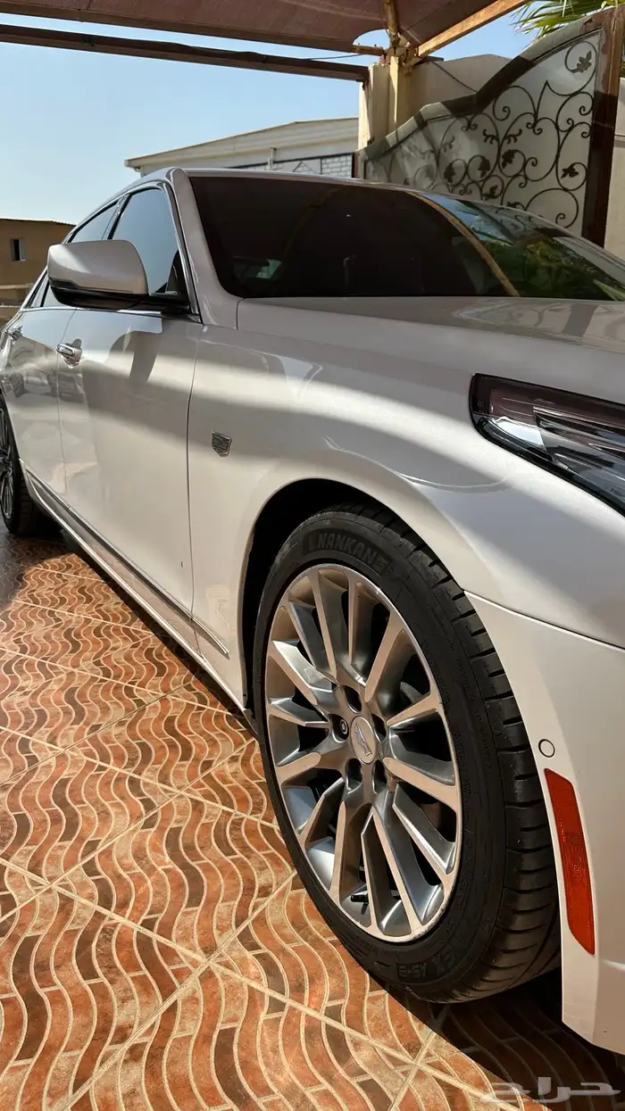 كاديلاك CT6 للبيع للتواصل   966 55 490 5454 3
