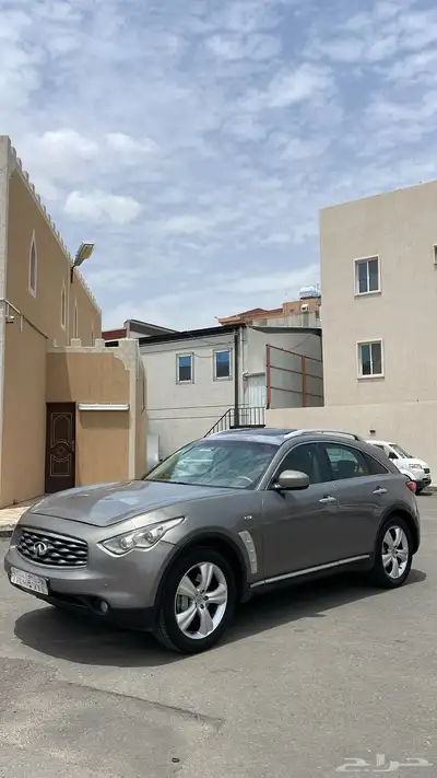 انفنتي 2010 FX35 0
