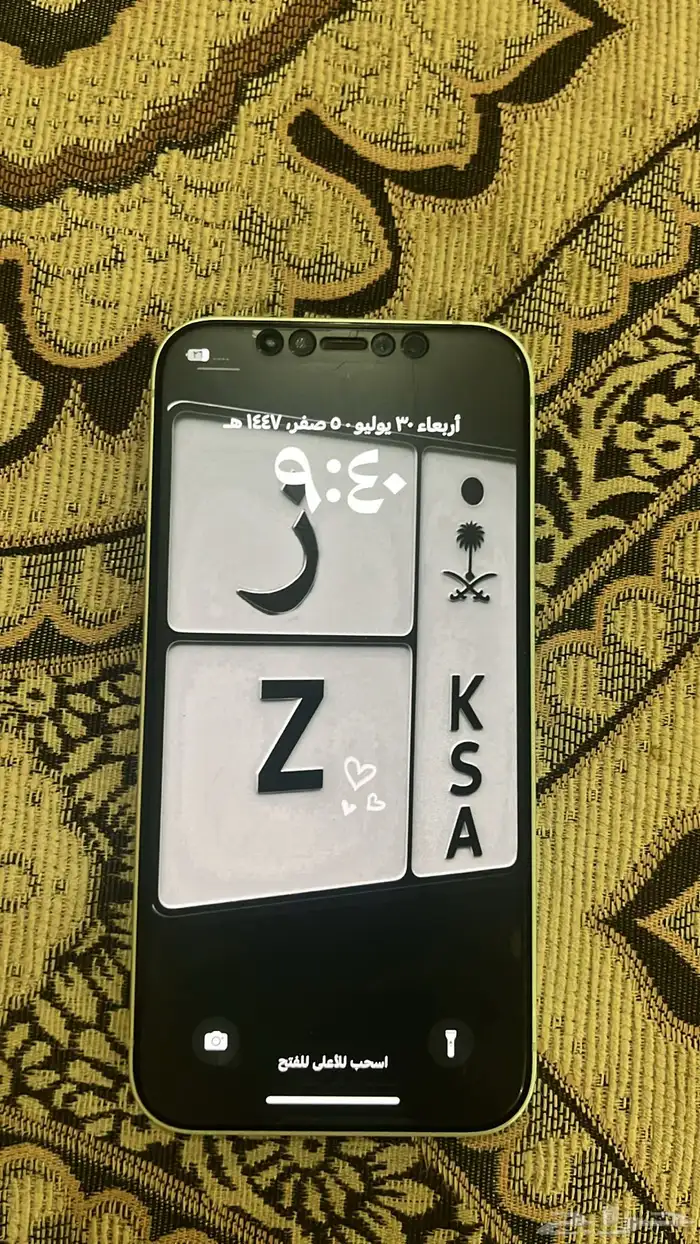 جوال ايفون12نضيف ومايعلق نسبه البطاريه76 2