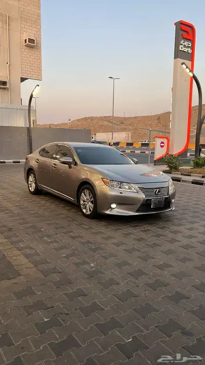 للبيع لكزس ES350 2015 0