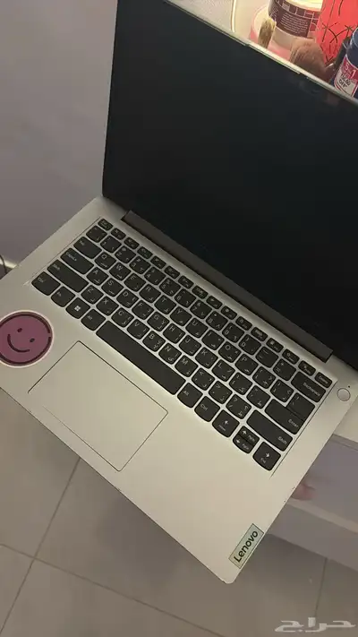 لابتوب لينوفو استخدام شخصي نظيف ع السوم اقل من 1000 مااقبل 0