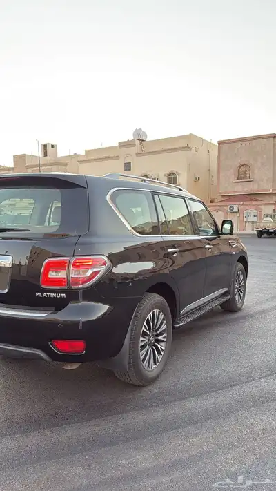 نيسان بلاتنيوم 4