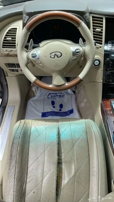انفنتي 2010 FX35 10