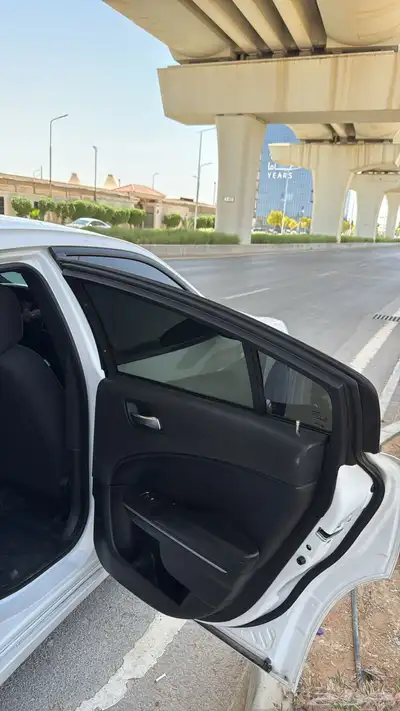 دودج تشارجر بوليسي 2019 10
