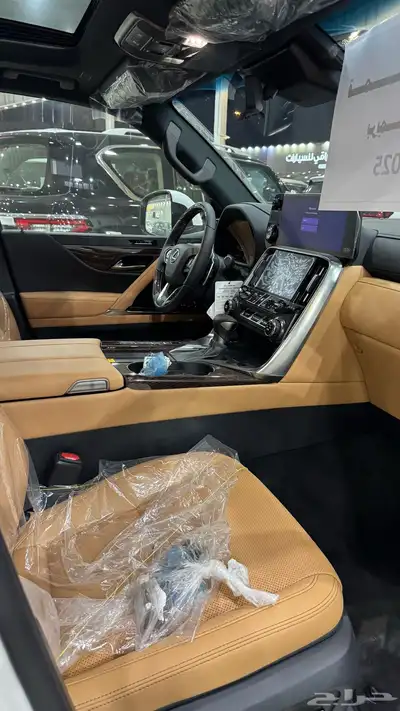 لكزس - LX600 BB - بريمي - 2025 10
