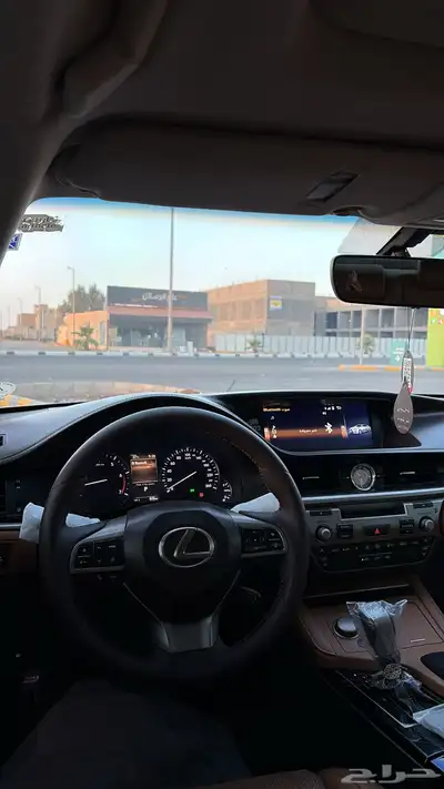 لكزس es350 2016 9